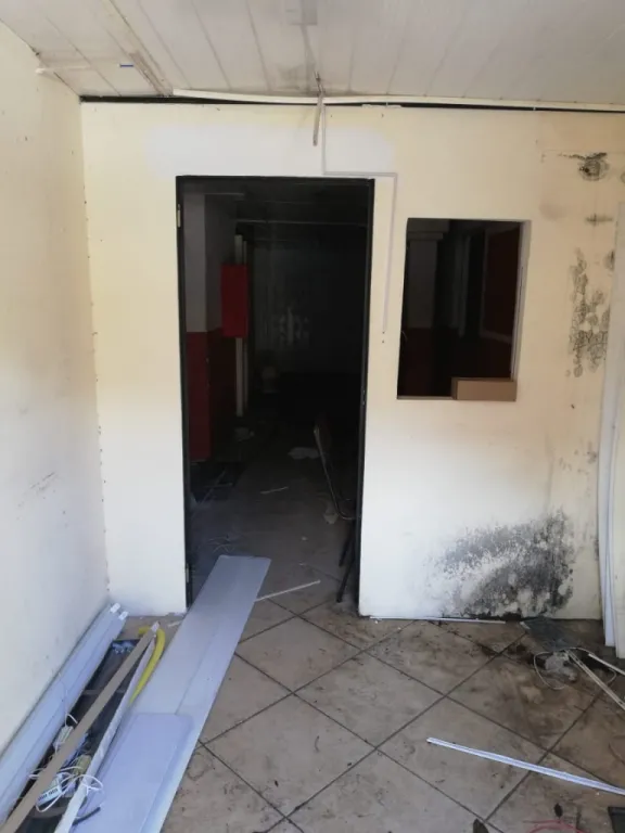 VENDO TERRENO CON CASA A DEMOLER O REFACCIONAR EN B°SAN ROQUE - ASUNCION!! — foto 3