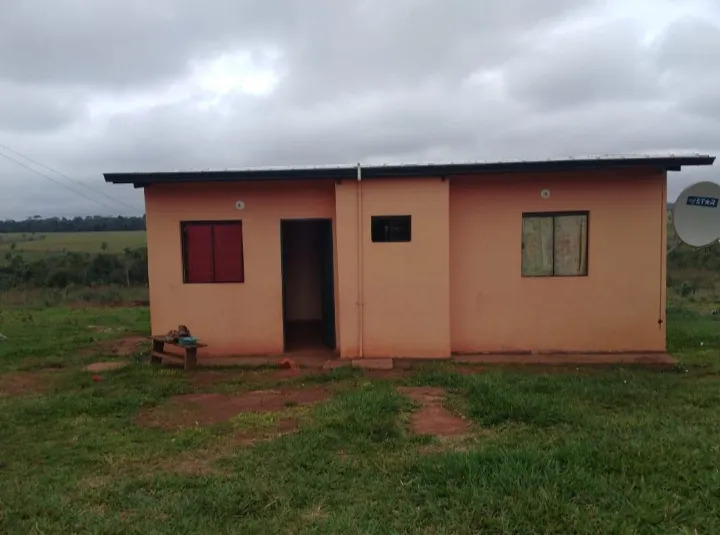Venta de propiedad en Itakyry Colonia Santa Lucia Dpto. de Alto Parana — foto 2