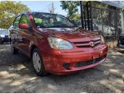 VENDO TOYOTA NEW LATZ AÑO 2003 MOTOR 1.3CC