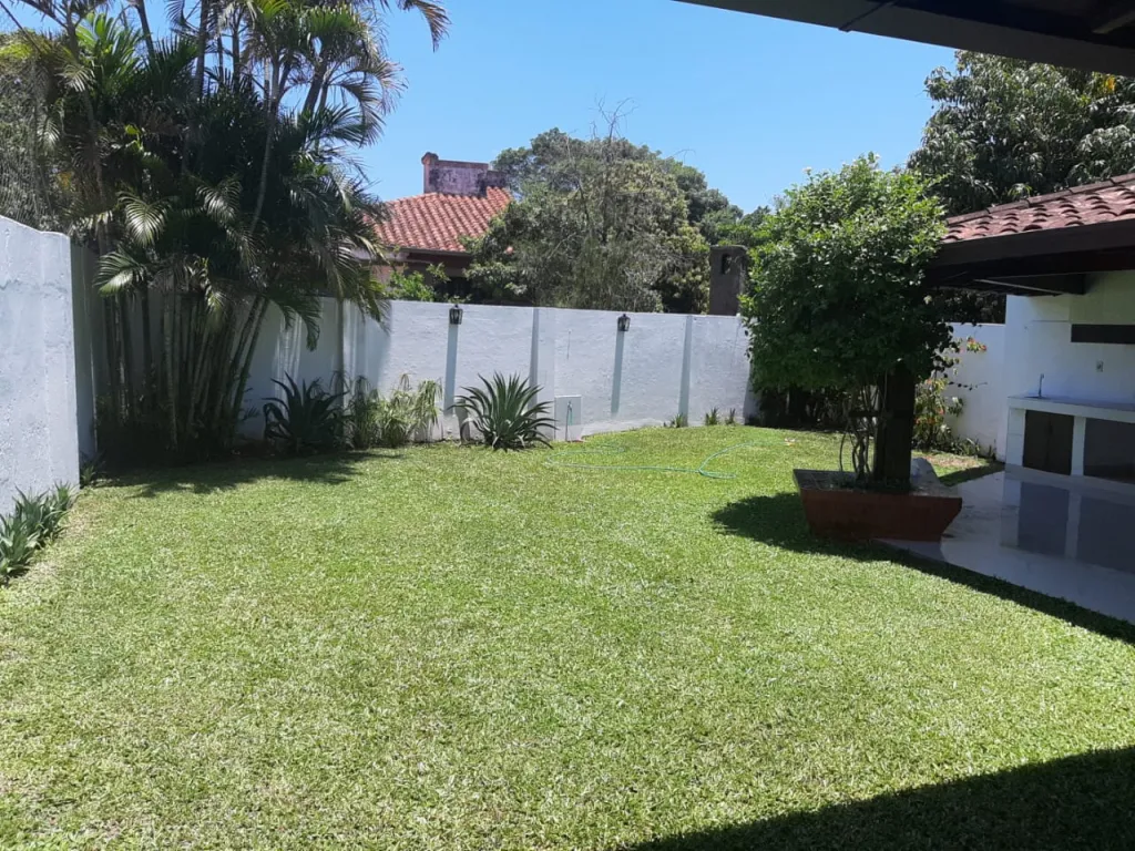 Vendo hermosa casa. Barrio Jara Zona residencial — foto 2