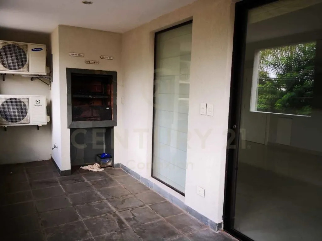 En Venta Hermoso Departamento de una habitación en el Condominio Cerrado Moravia — foto 3