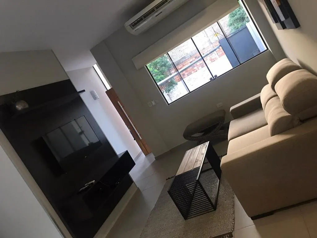 Alquilo Duplex amoblado en Asuncion Barrio Ykua Sati — foto 2
