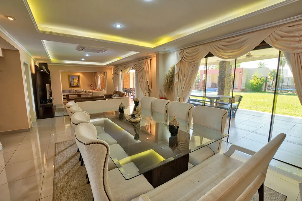 Country Rakiura! Fina Residencia De 5 Dormitorios En Suite! — foto 3