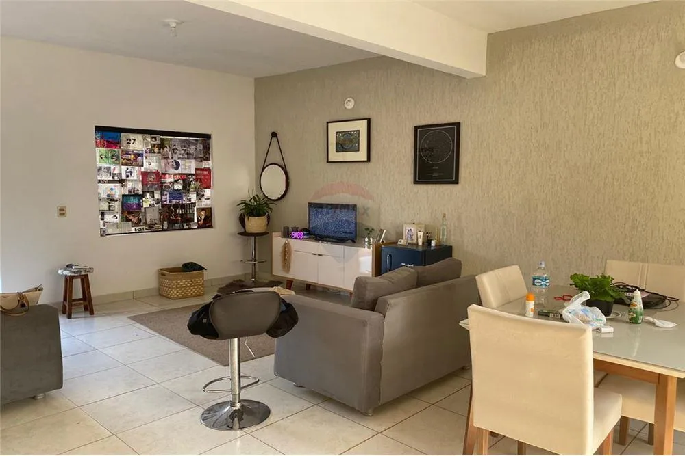 VENDO HERMOSO DUPLEX ZONA YACHT — foto 2
