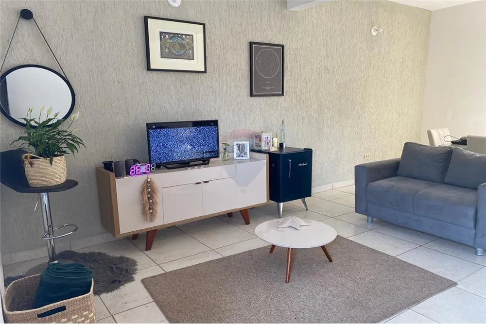 VENDO HERMOSO DUPLEX ZONA YACHT — foto 3