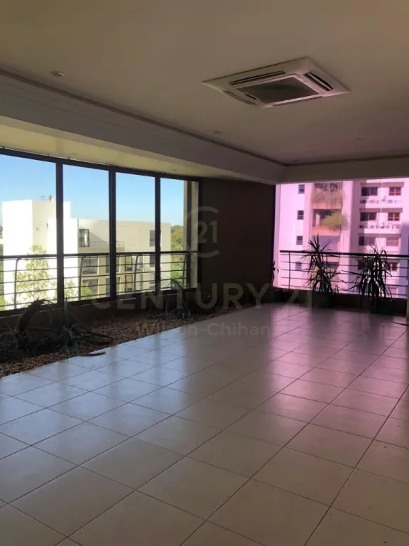 Departamento frente al paseo La Galeria — foto 3