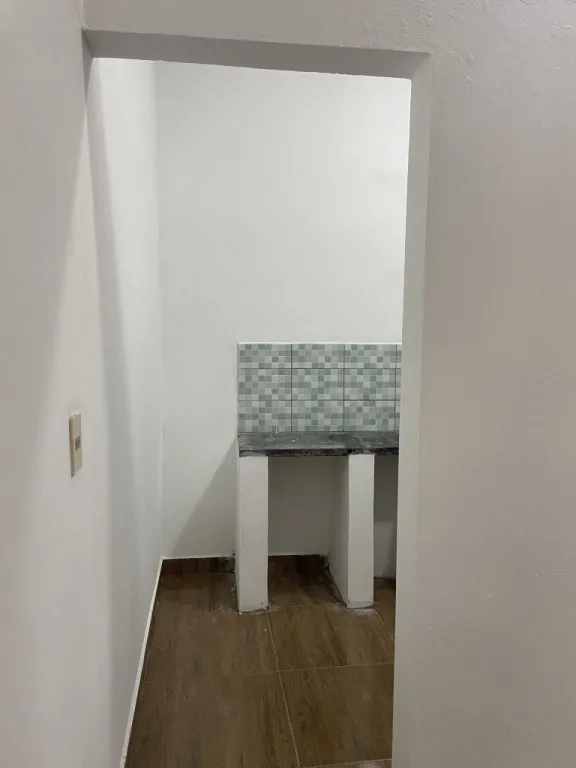 Alquilo Salón Comercial — foto 2