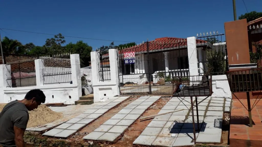 HERMOSA CASA DE 3 DORMITORIOS — foto 2