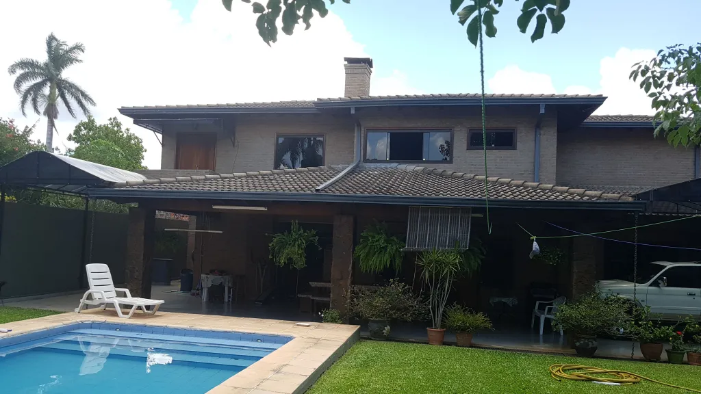 VENDO FINA RESIDENCIA EN IMPECABLE ESTADO — foto 3
