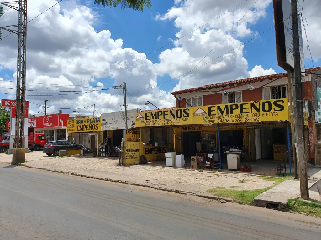 PROPIEDAD COMERCIAL DE 500 M2 SOBRE AVDA. ARTIGAS — foto 3
