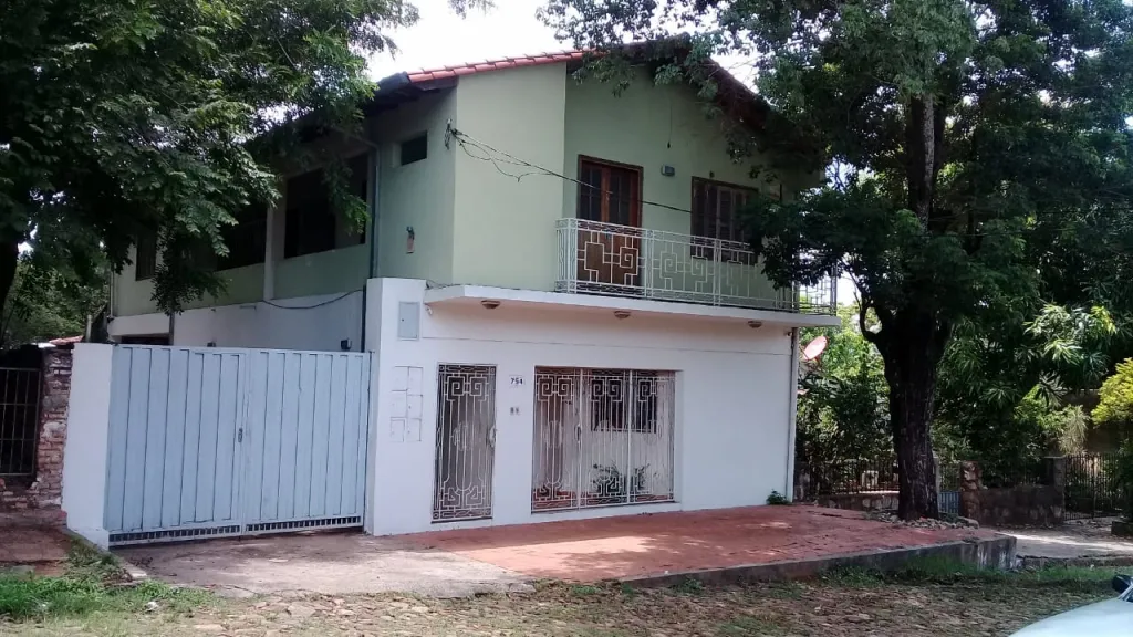 Vendo en Lambaré B°Sta Lucia — foto 2
