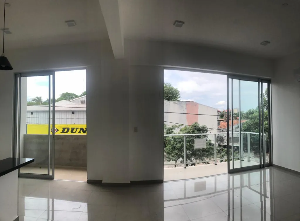 ALQUILO DEPARTAMENTO DE 2 DORMITORIOS EN SAJONIA — foto 2