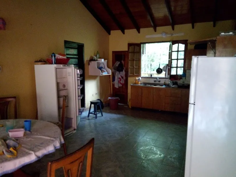 VENDO HERMOSA CASA EN TRINIDAD, A 2 CUADRAS DE ARTIGAS. — foto 3