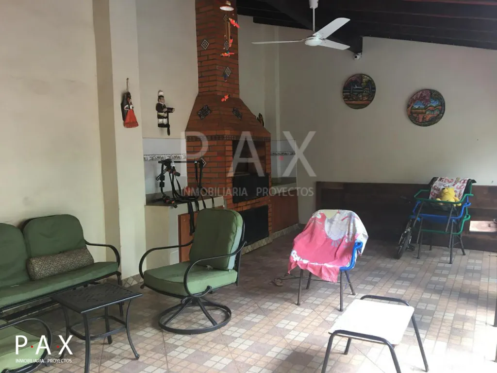 PROPIEDAD EN VENTA — foto 2