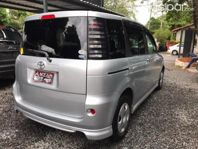 Toyota Sienta 2003 — foto 6