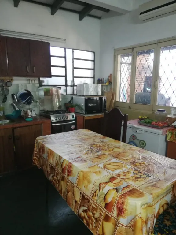 SAJONIA VENDO HERMOSA PROPIEDAD IDEAL PARA INVERSIONISTAS — foto 3