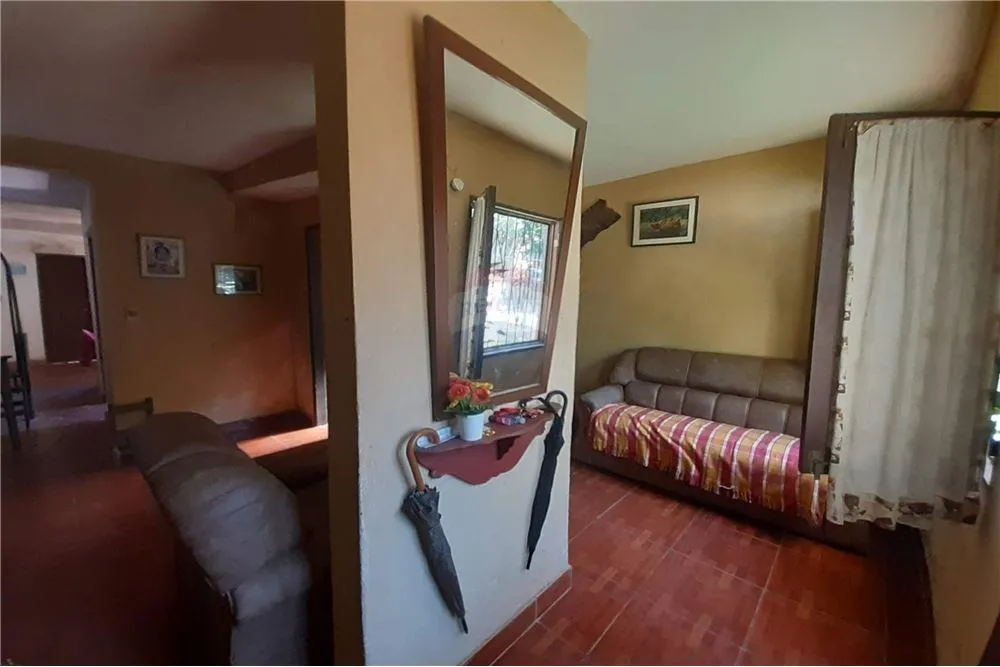 VENDO CASA A REFACCIONAR — foto 2