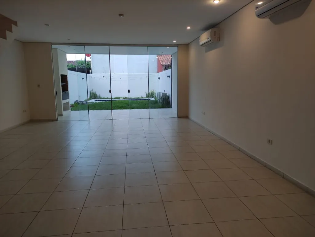ALQUILO HERMOSO DUPLEX EN EL BARRIO HERRERA — foto 2