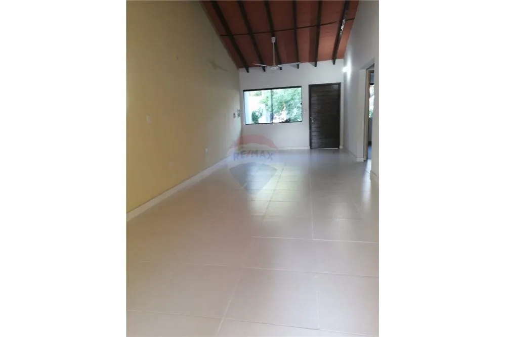 Casa - Venta - San Lorenzo VENDO CHALET A ESTRENAR. A MTS PALACIO DE JUSTICIA — foto 2