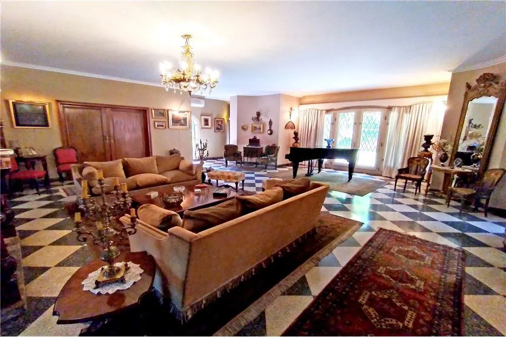 VENDO HERMOSA Y AMPLIA RESIDENCIA EN LOS LAURELES 590,000 USD — foto 2