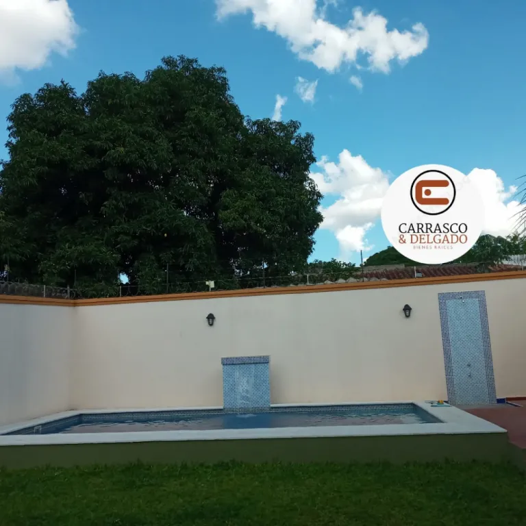 HERMOSA CASA CON PISCINA EN LAMBARE BARRIO KENNEDY — foto 3