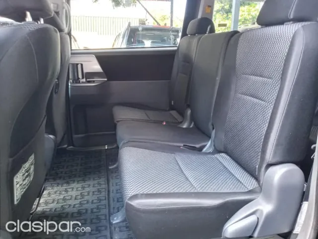 Toyota Noah 2007 — foto 5