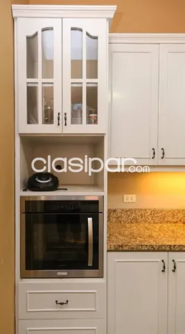 VENDO AMPLIA CASA – BARRIO LAS MERCEDES — foto 2
