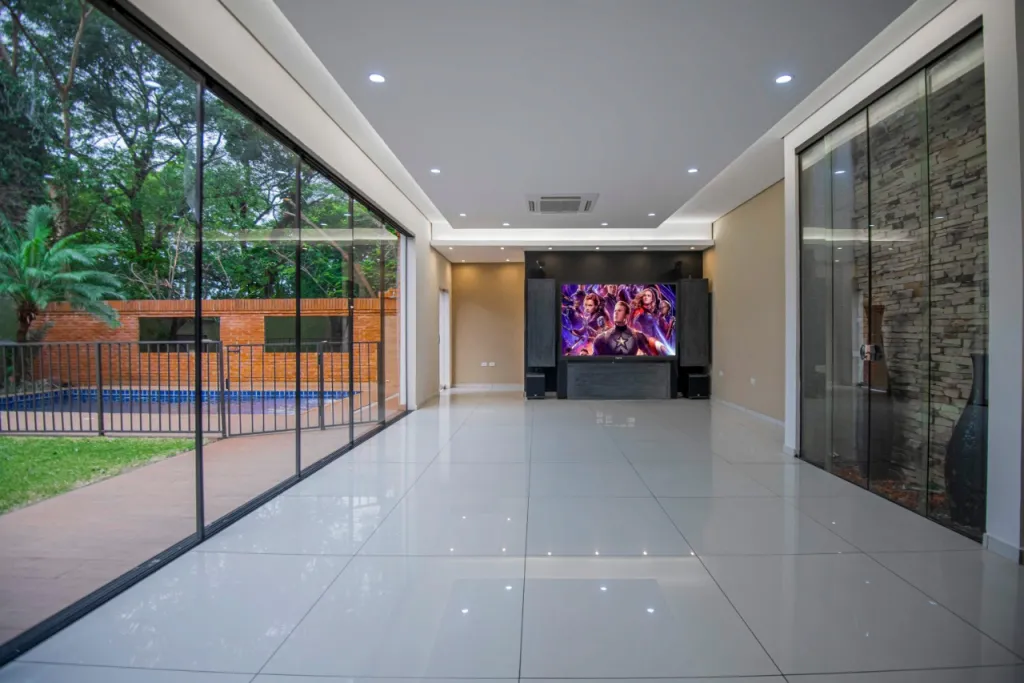 VENTA Y ALQUILER — foto 2