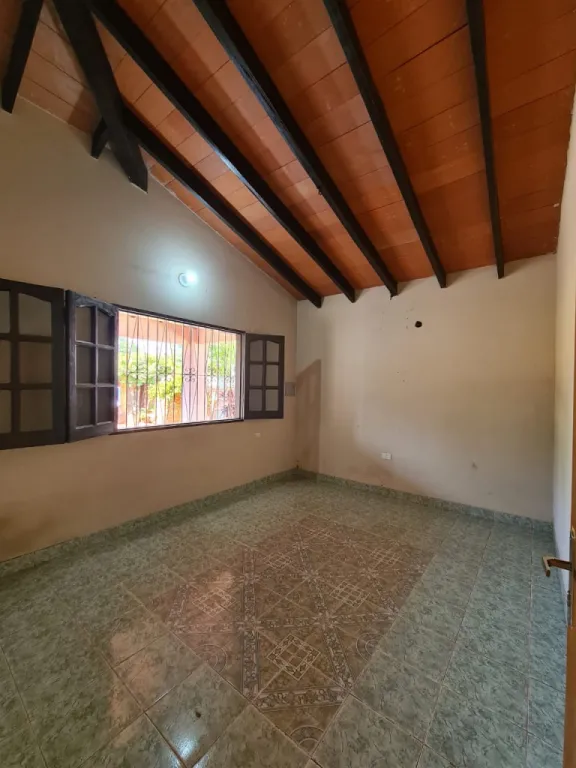 OFERTA VIVIENDA EN FERNANDO DE LA MORA ZONA SUR — foto 3