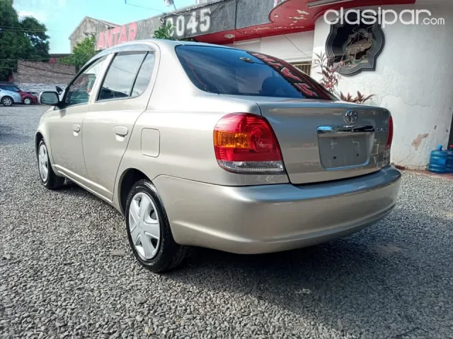 Toyota Platz 2003 — foto 7
