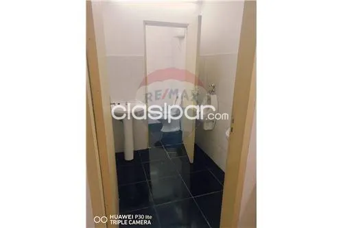 IMPONENTE DEPOSITO EN MADAME LYNCH — foto 2