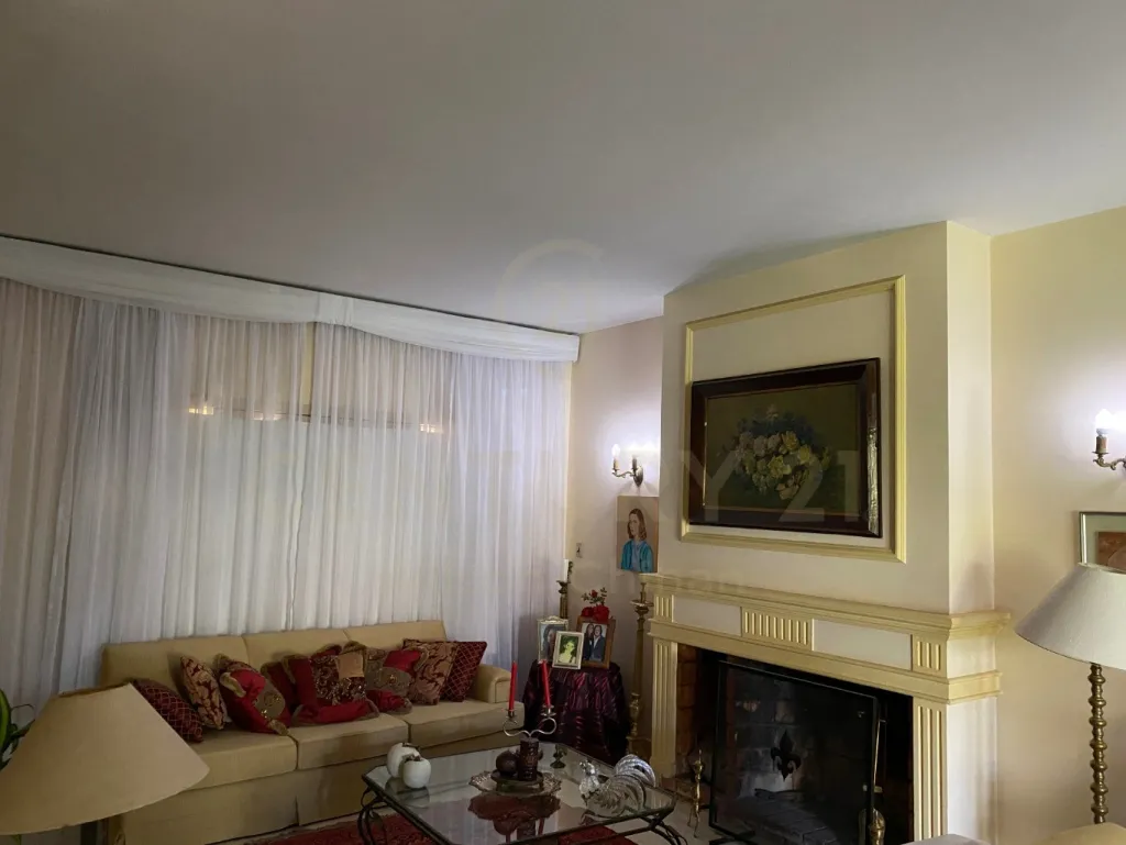Hermosa casa en venta en Barrio Ykua Sati — foto 2