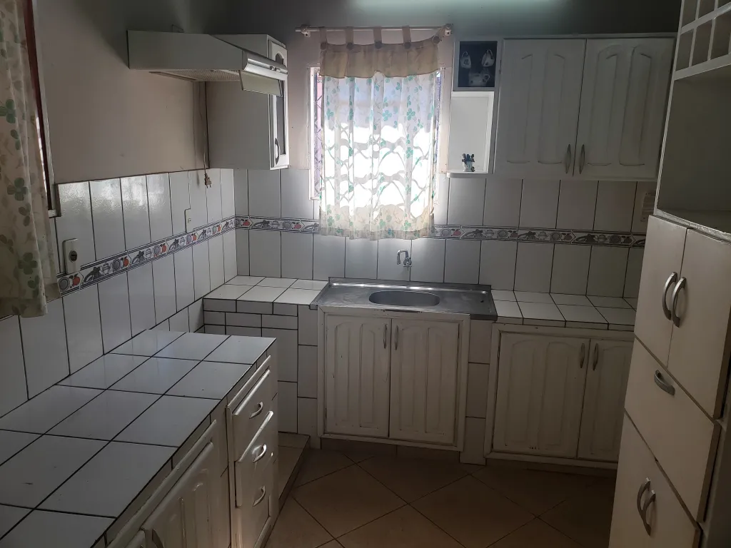 VENDO CASA EN AREA 5 - PDTE FRANCO — foto 2