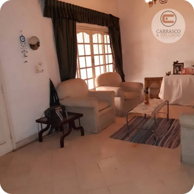 HERMOSA CASA BARRIO VISTA ALEGRE ASUNCION — foto 3