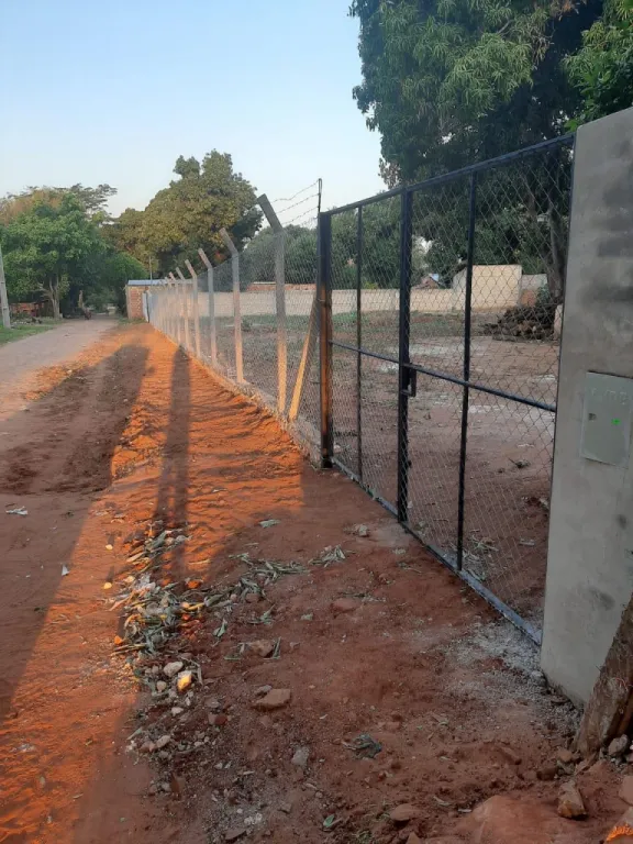 TERRENO EN SAN LORENZO BARRIO SAN LUIS — foto 2