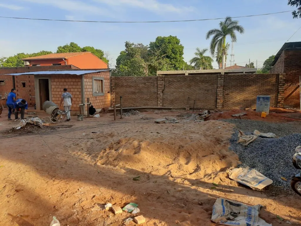 TERRENO EN SAN LORENZO BARRIO SAN LUIS — foto 3