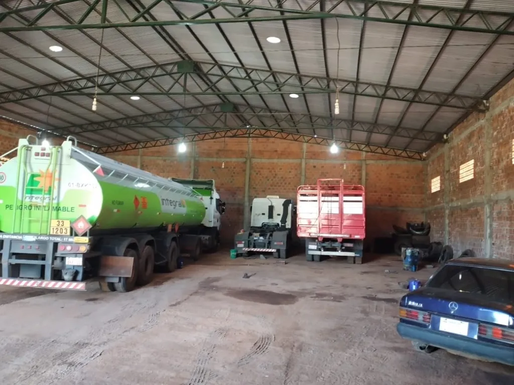 VENDO TINGLADO DE 720 M2 CON UN TERRENO DE 5.300 m2 DE SUPERFICIE EN LA CIUDAD DE LIMPIO — foto 2