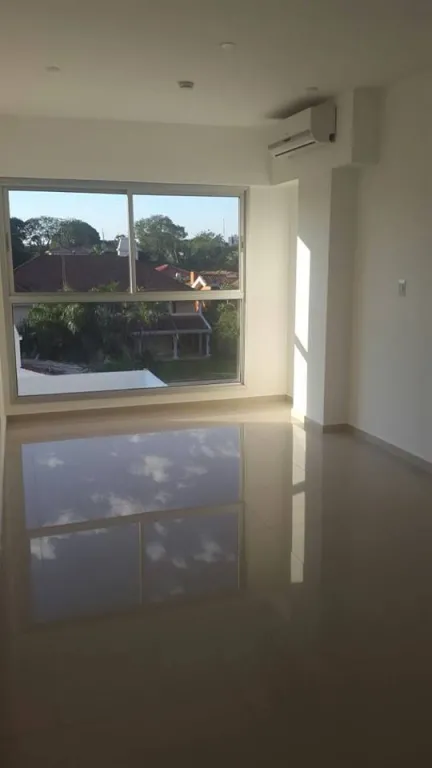 Vendo oficina de 25 m2 en Carmelitas — foto 2