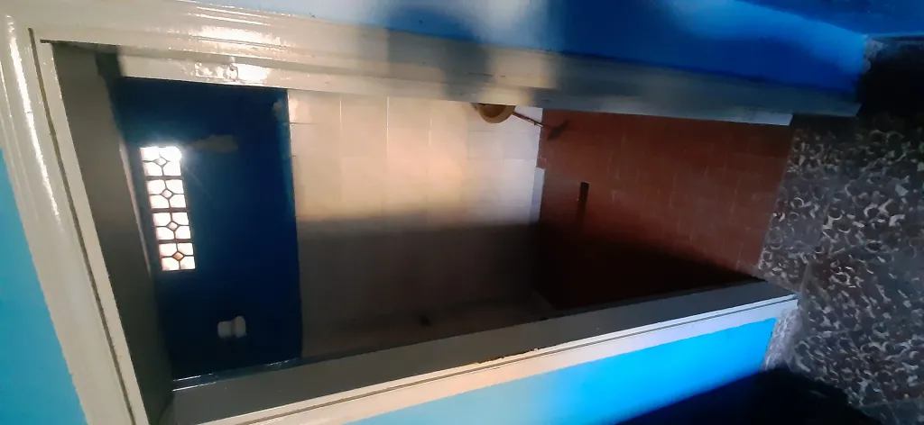 Vendo casa fiscal de 2 plantas 4 dormitorios 3 baños quincho estacionamiento — foto 2