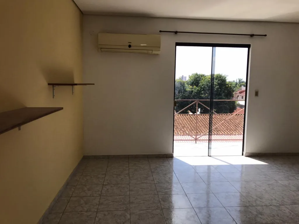 DEPARTAMENTO EN BARRIO MBURUCUYA — foto 2