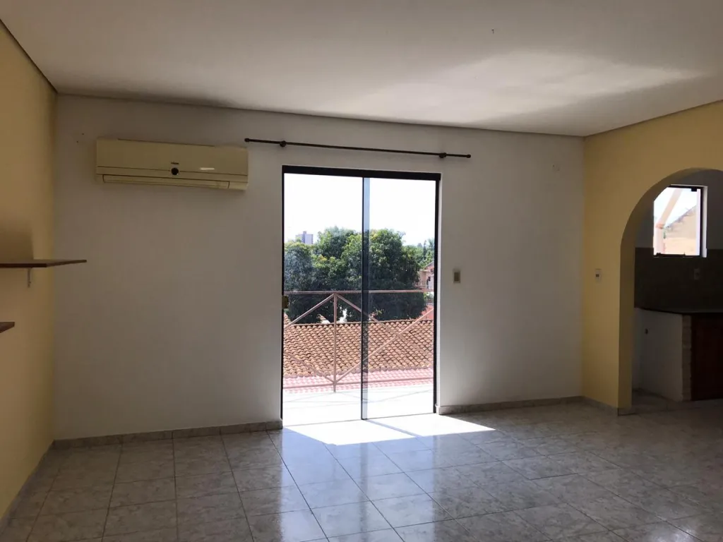 DEPARTAMENTO EN BARRIO MBURUCUYA — foto 3