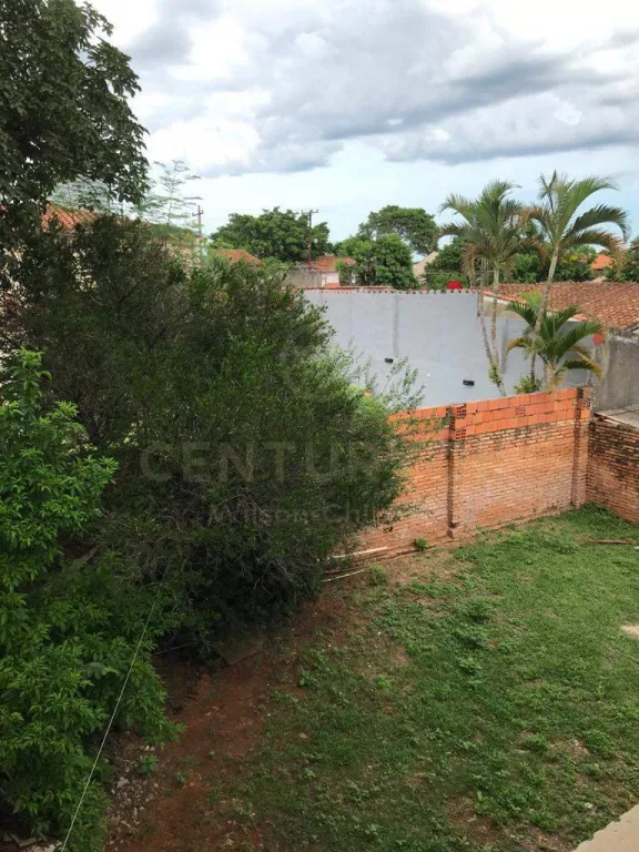 RESIDENCIA A TERMINAR EN BARRIO MBURUCUYA — foto 3