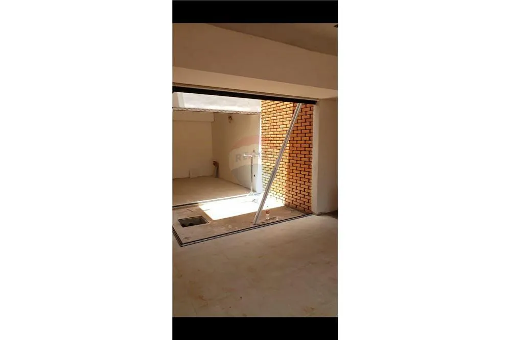 VENDO DUPLEX DE 3 DORMITORIOS EN LUQUE JARDIN DE ORO — foto 3