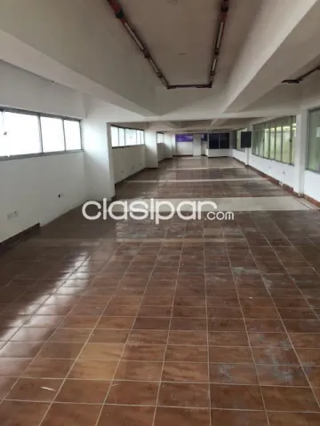 Se alquila depósito zona IPS Central — foto 3