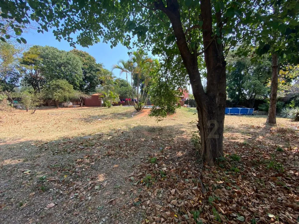 VENDO HERMOSO TERRENO PARA INVERSION CON SALIDA A 2 CALLES. — foto 2