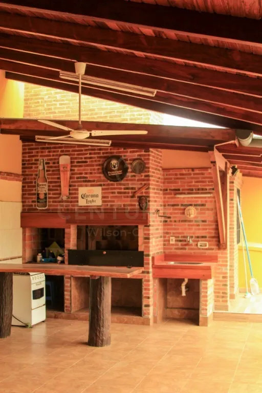 Hermosa Residencia en Barrio Las Lomas — foto 2
