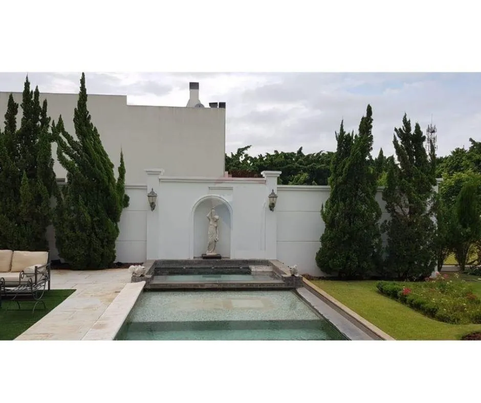 Residencia UNICA en RAKIURA CONTRY - Luque 1,700,000 USD — foto 2