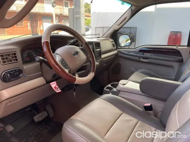 Ford Excursion 2005 - foto 2