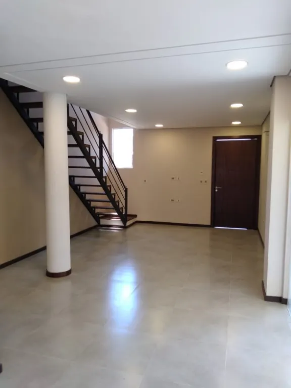 Vendo Duplex en Lambare. Zona Hospital del Corazón. Cod LM — foto 2