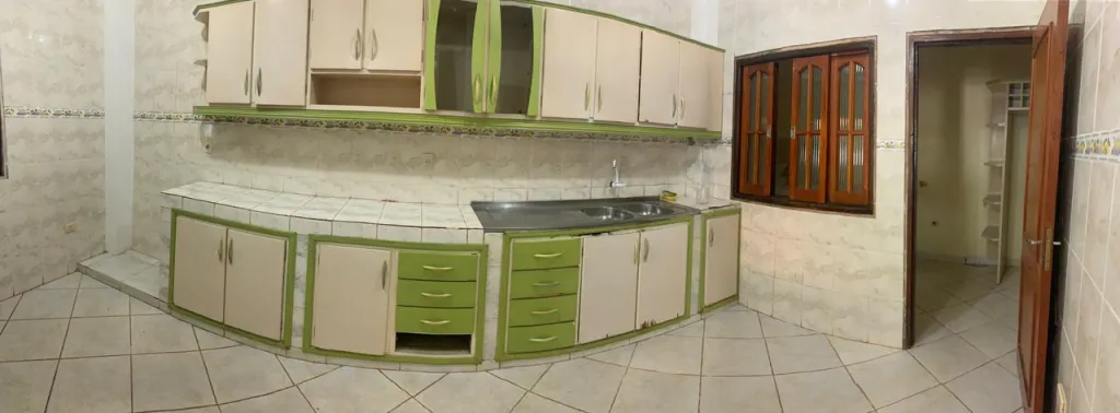 CASA NUEVA EN EL MERCADO DE CDE!!! — foto 3